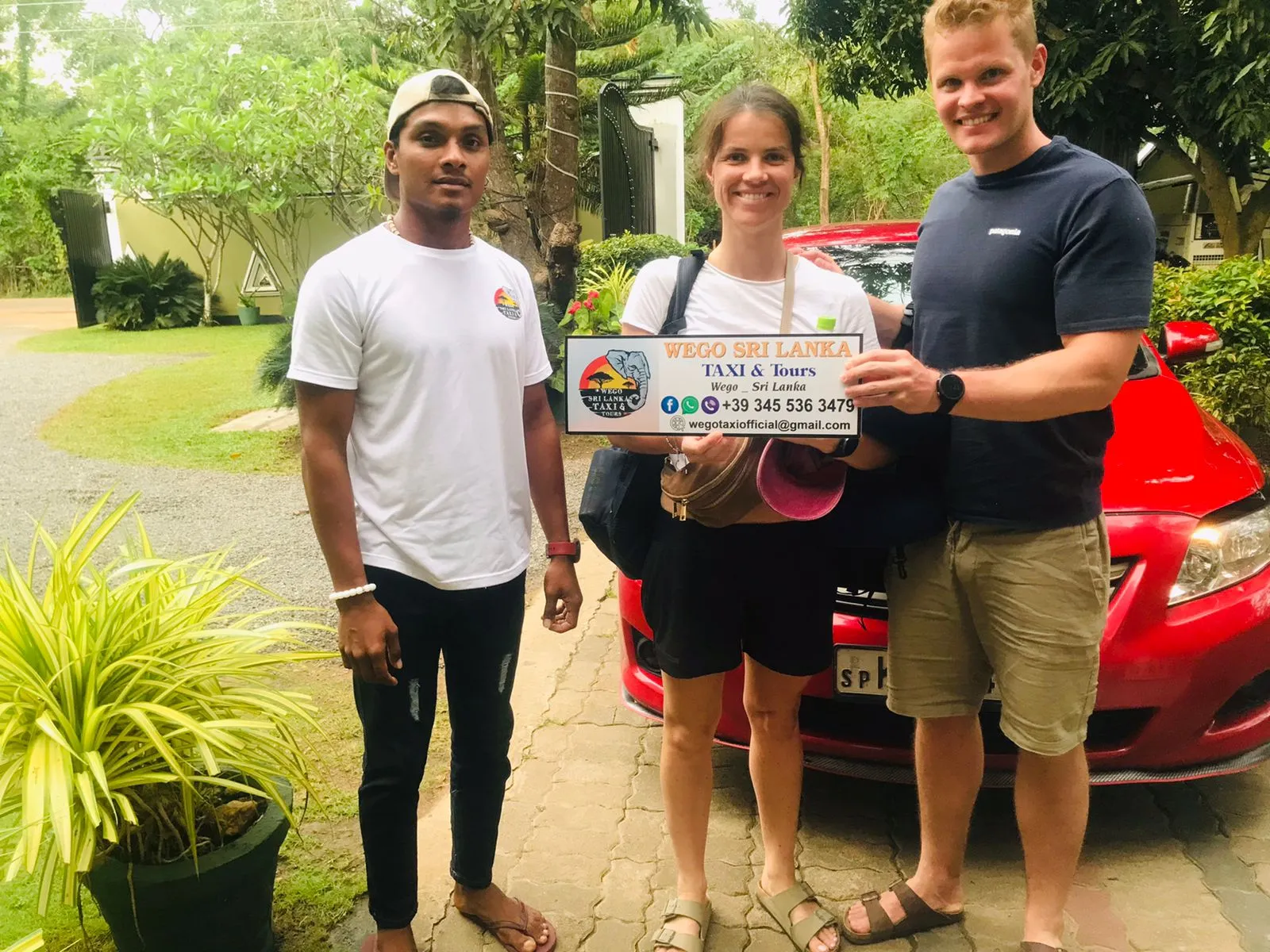 Sri Lanka round tours with private taxi and English speaking driver for families