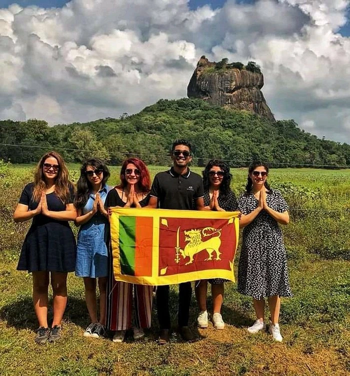 Professional English-speaking drivers Sri Lanka